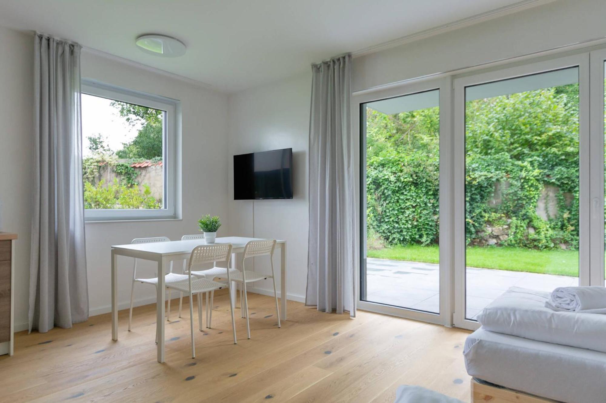 T&K Apartments - Bergisch Gladbach - 7 Comfortable Apartments - 20 Min To Fair Messe Cologne Εξωτερικό φωτογραφία